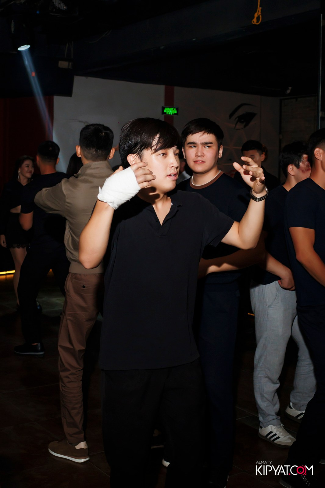 ARAGOSTA. КИПЯТКОМ АЛМАТЫ!