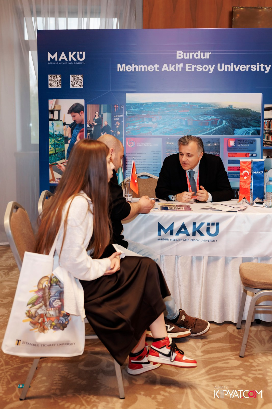 ВЫСТАВКА ТУРЕЦКИХ УНИВЕРСИТЕТОВ. КИПЯТКОМ АЛМАТЫ! Фотосъемка мероприятий в Алматы