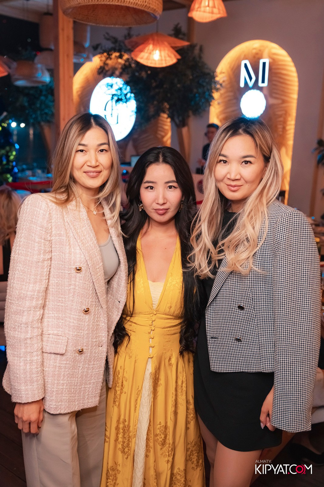 THE BROOKLN B MOOD KARAOKE & TERRACE. КИПЯТКОМ АЛМАТЫ!