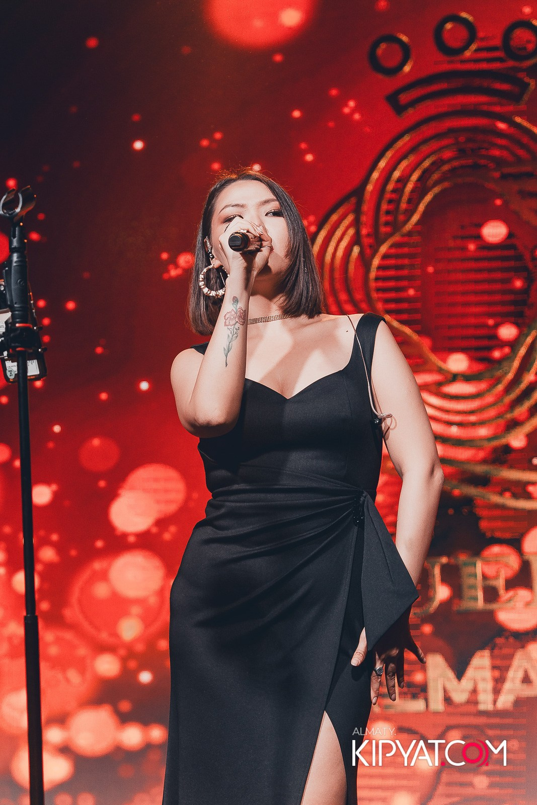 QUEEN. КИПЯТКОМ АЛМАТЫ!