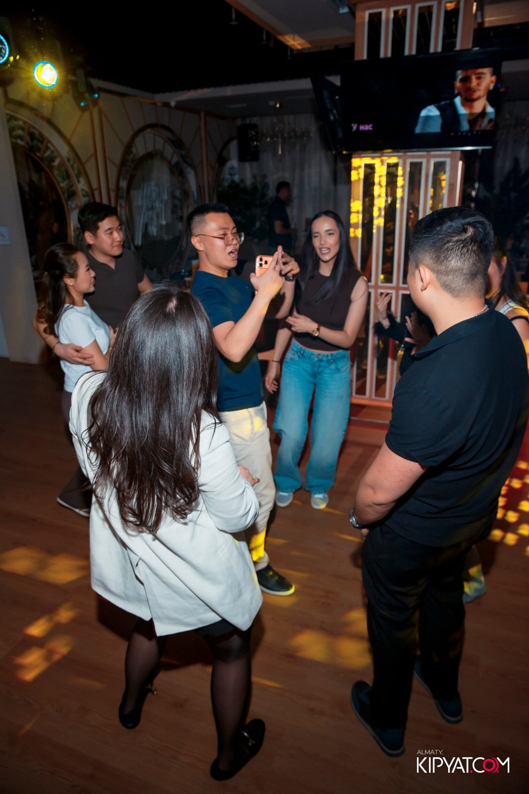 УХО И МЕДВЕДЬ НА КУРМАНГАЗЫ. КИПЯТКОМ АЛМАТЫ! Фотосъемка мероприятий в Алматы