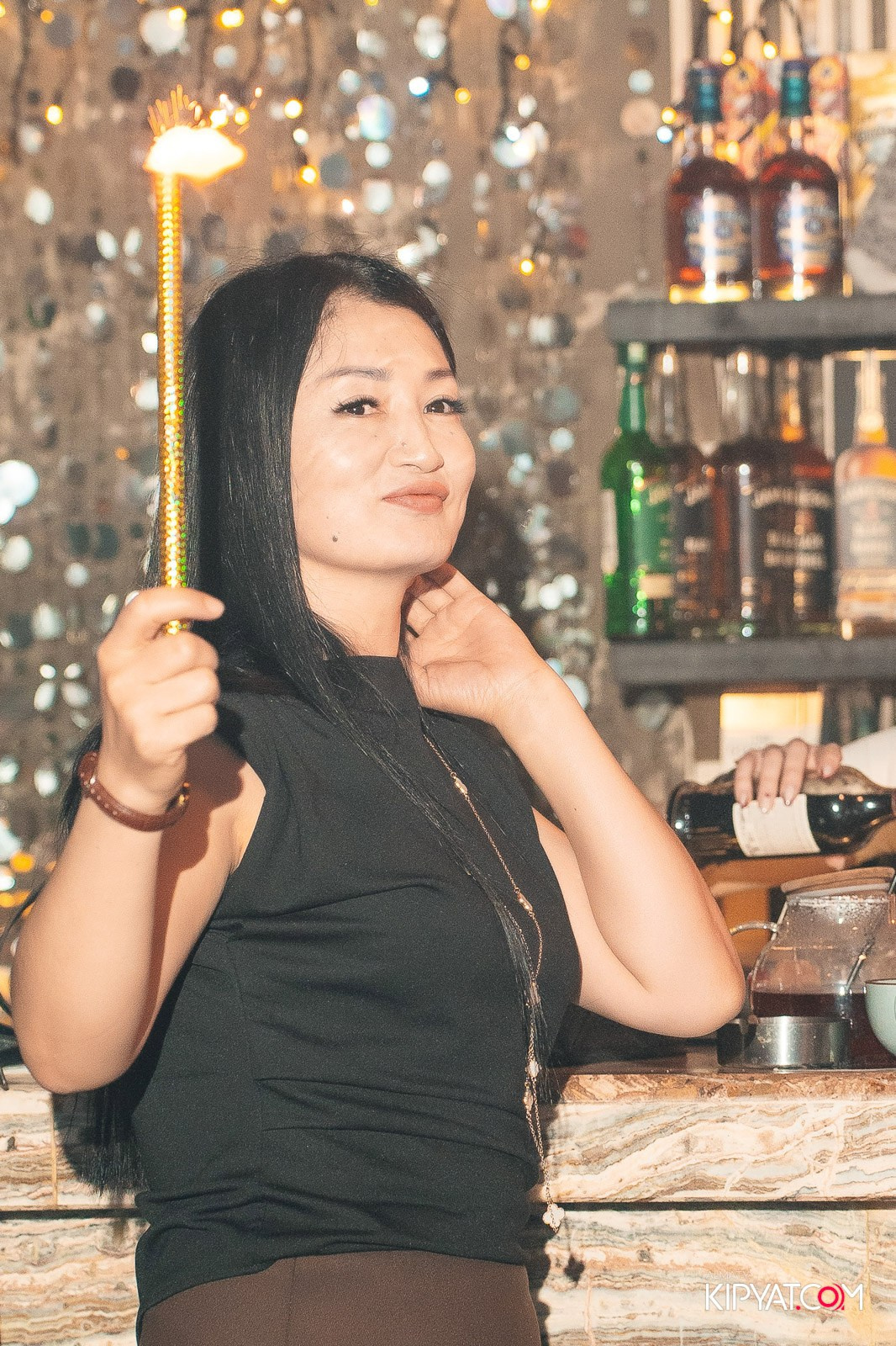 RETRO HIT. КИПЯТКОМ АЛМАТЫ!