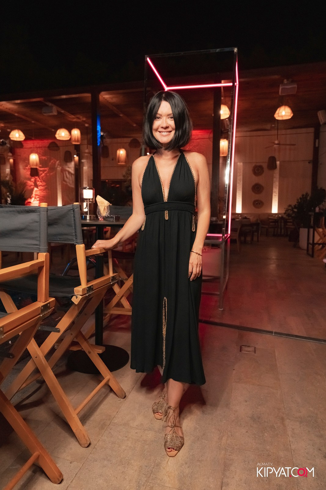 EDEN POOL & BAR. КИПЯТКОМ АЛМАТЫ!