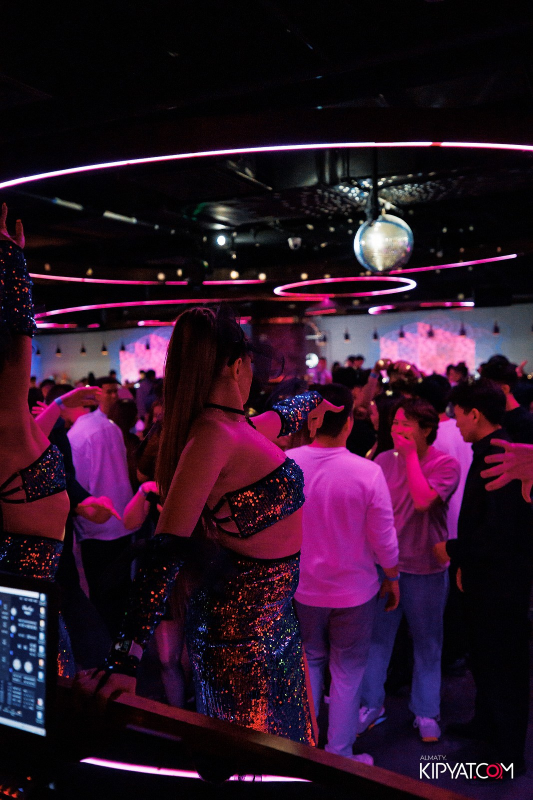 EVENT BAR. КИПЯТКОМ АЛМАТЫ!