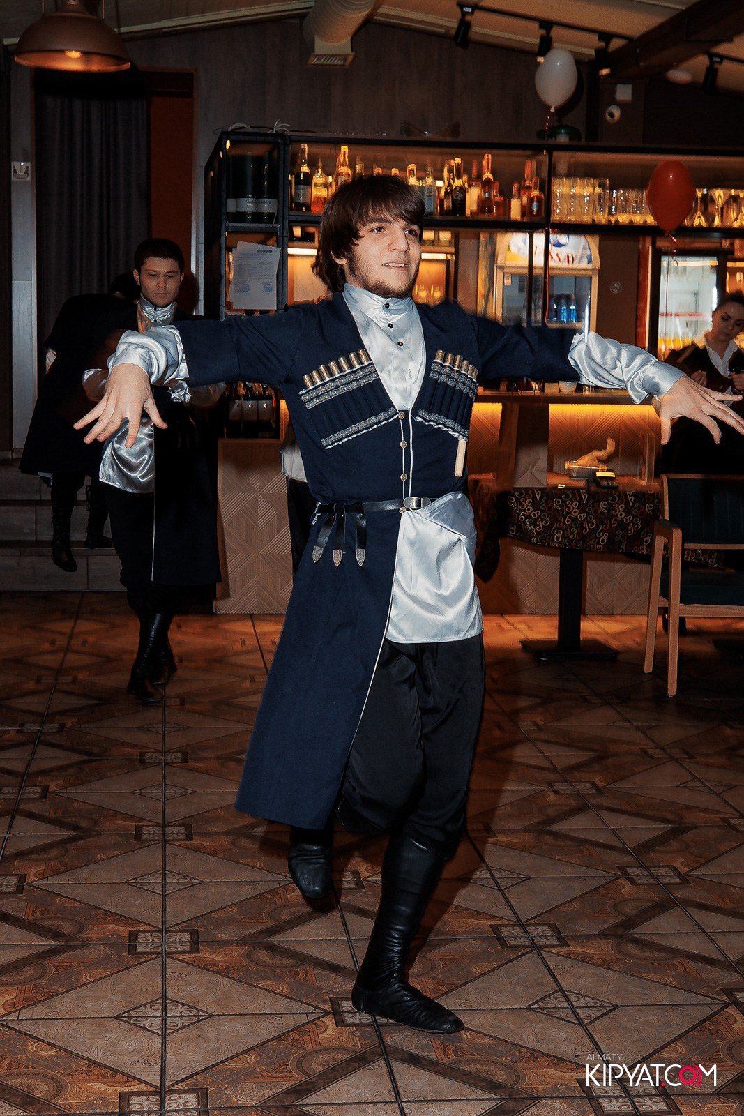 ДЕНЬ ВЛЮБЛЕННЫХ МЦХЕТА. КИПЯТКОМ АЛМАТЫ!