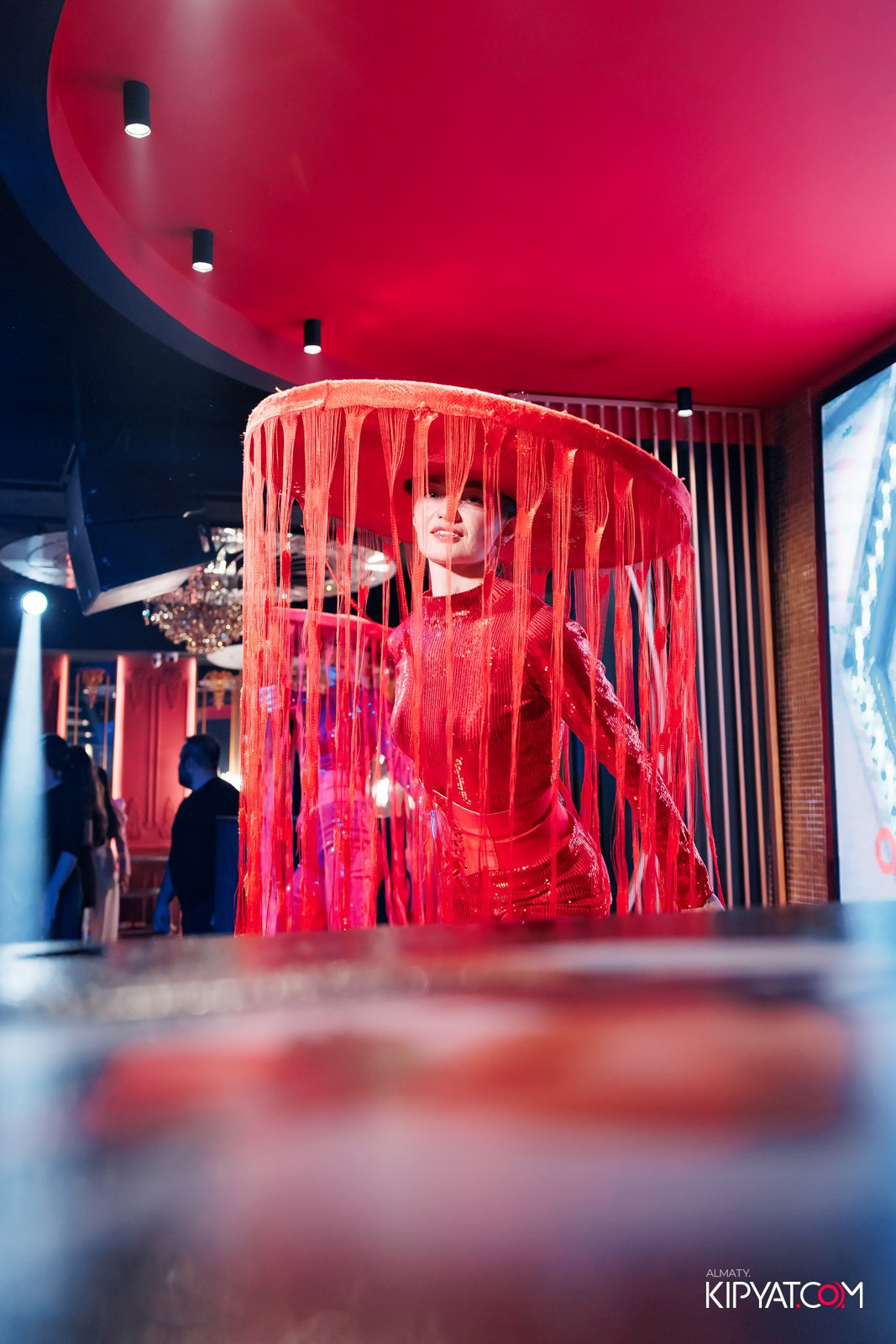 ЗАЯ, НА БИС. КИПЯТКОМ АЛМАТЫ!