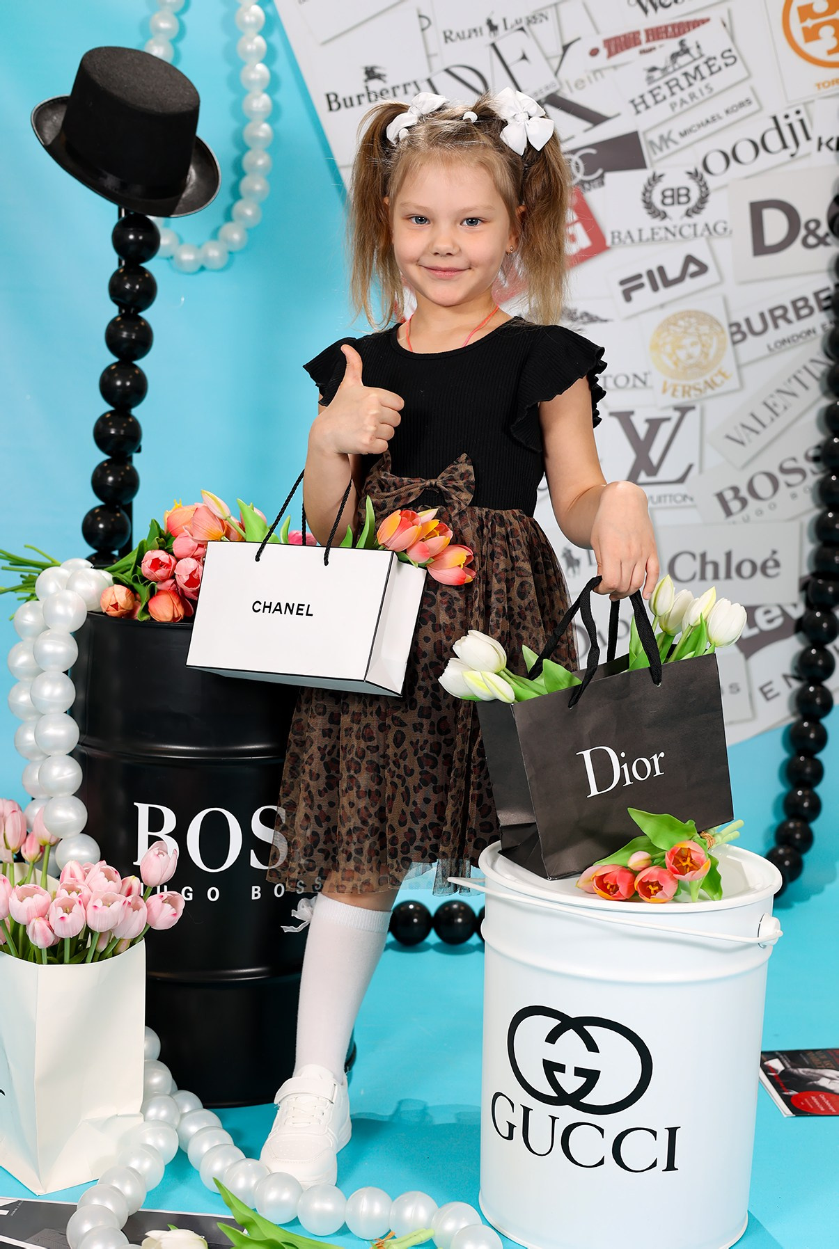 На стиле ФЭШН. Выпускные альбомы в Иваново в детский сад и школу. Александр и Светлана Янкины