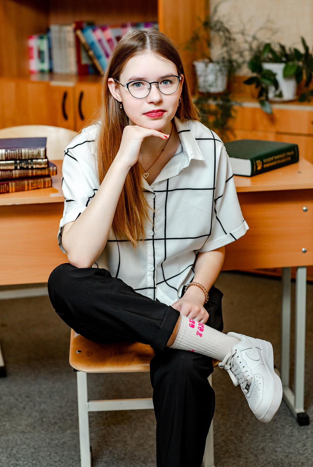 Для 9 и 11 классов. Фотограф в Тюмени Ольга Шульц