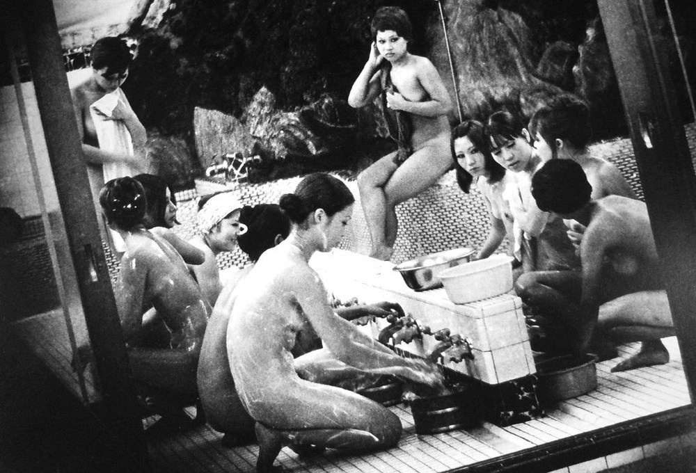 чёрно-белая фотография Дайдо Мориямы