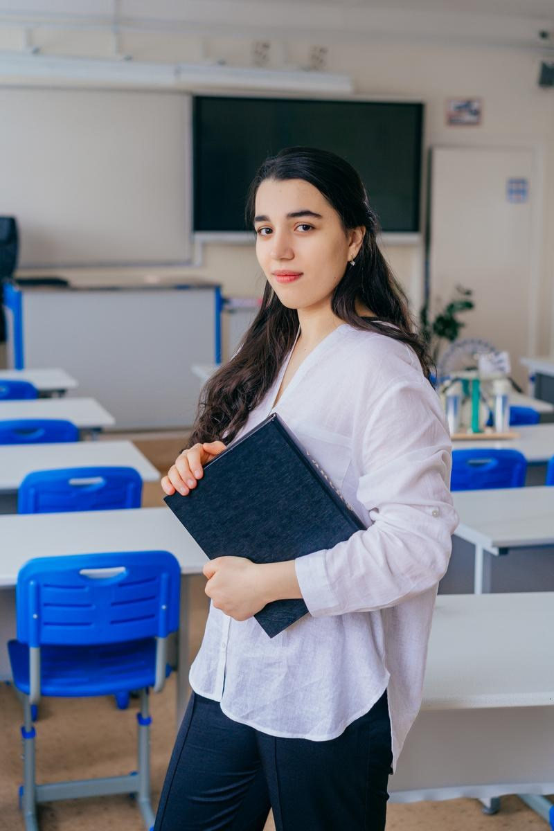 11 класс. КЛАСС | Выпускные альбомы в Нижневартовске