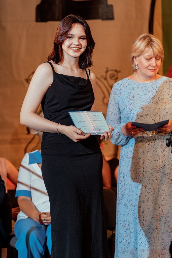 Выпускники 11 класса