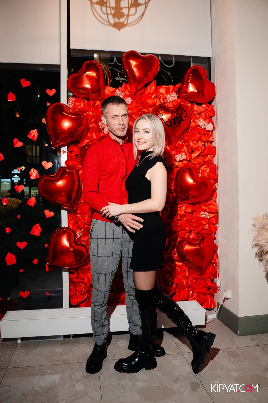 ДЕНЬ СВ.ВАЛЕНТИНА В РЕСТОРАНЕ AMICI. КИПЯТКОМ АЛМАТЫ!