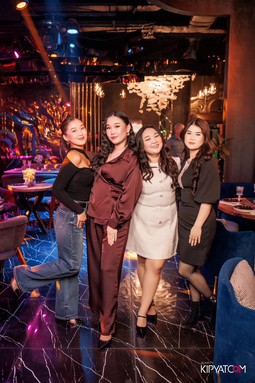 MOOD KARAOKE & TERRACE. КИПЯТКОМ АЛМАТЫ!