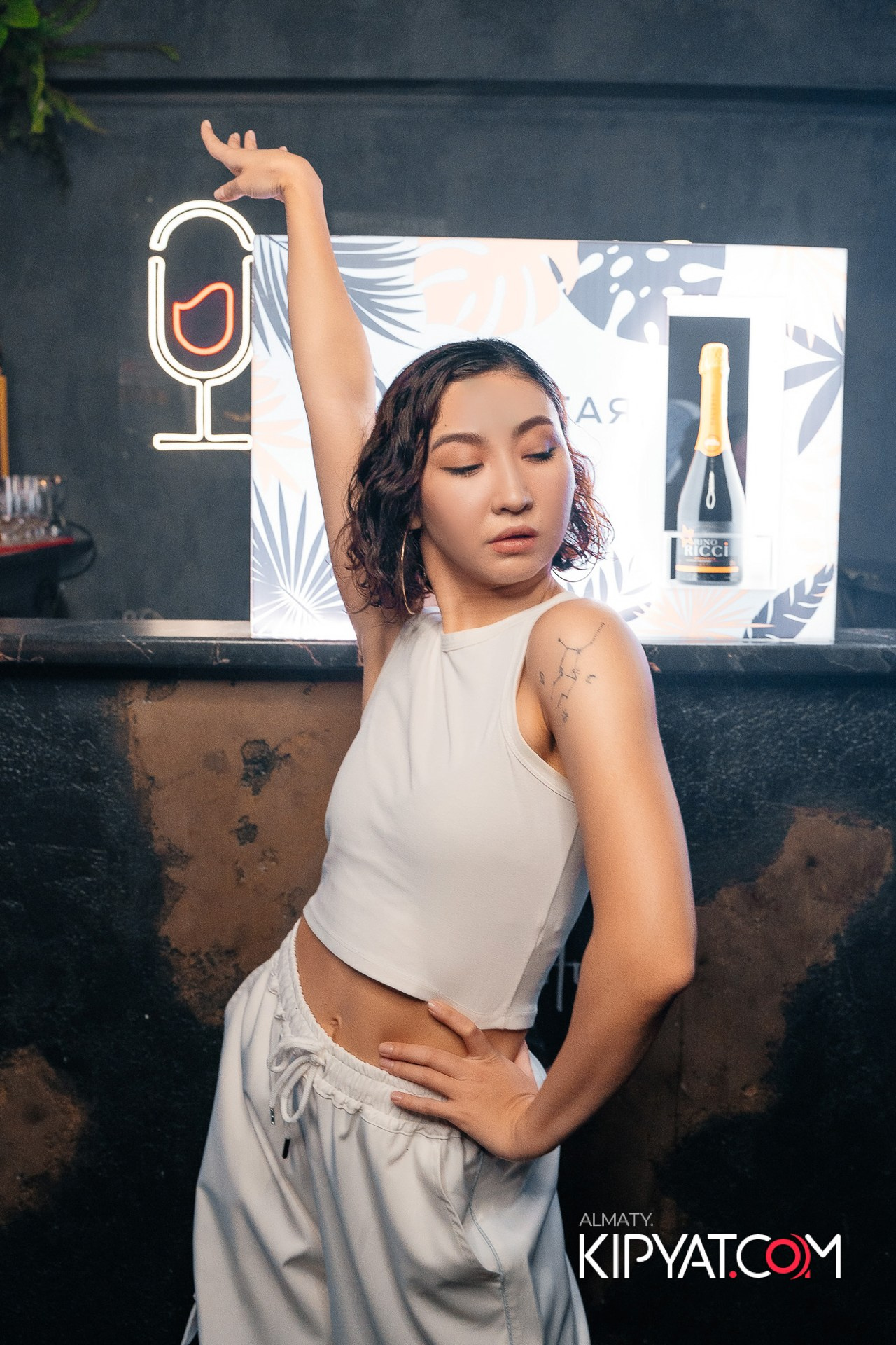 ДОРОГАЯ, Я НА ПИЛ. КИПЯТКОМ АЛМАТЫ!