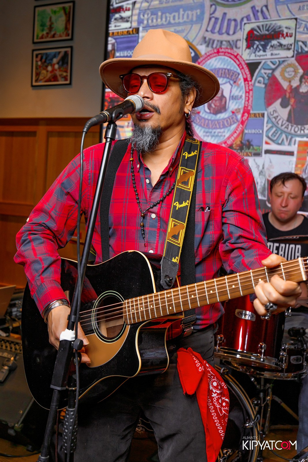 PAULANER. КИПЯТКОМ АЛМАТЫ!