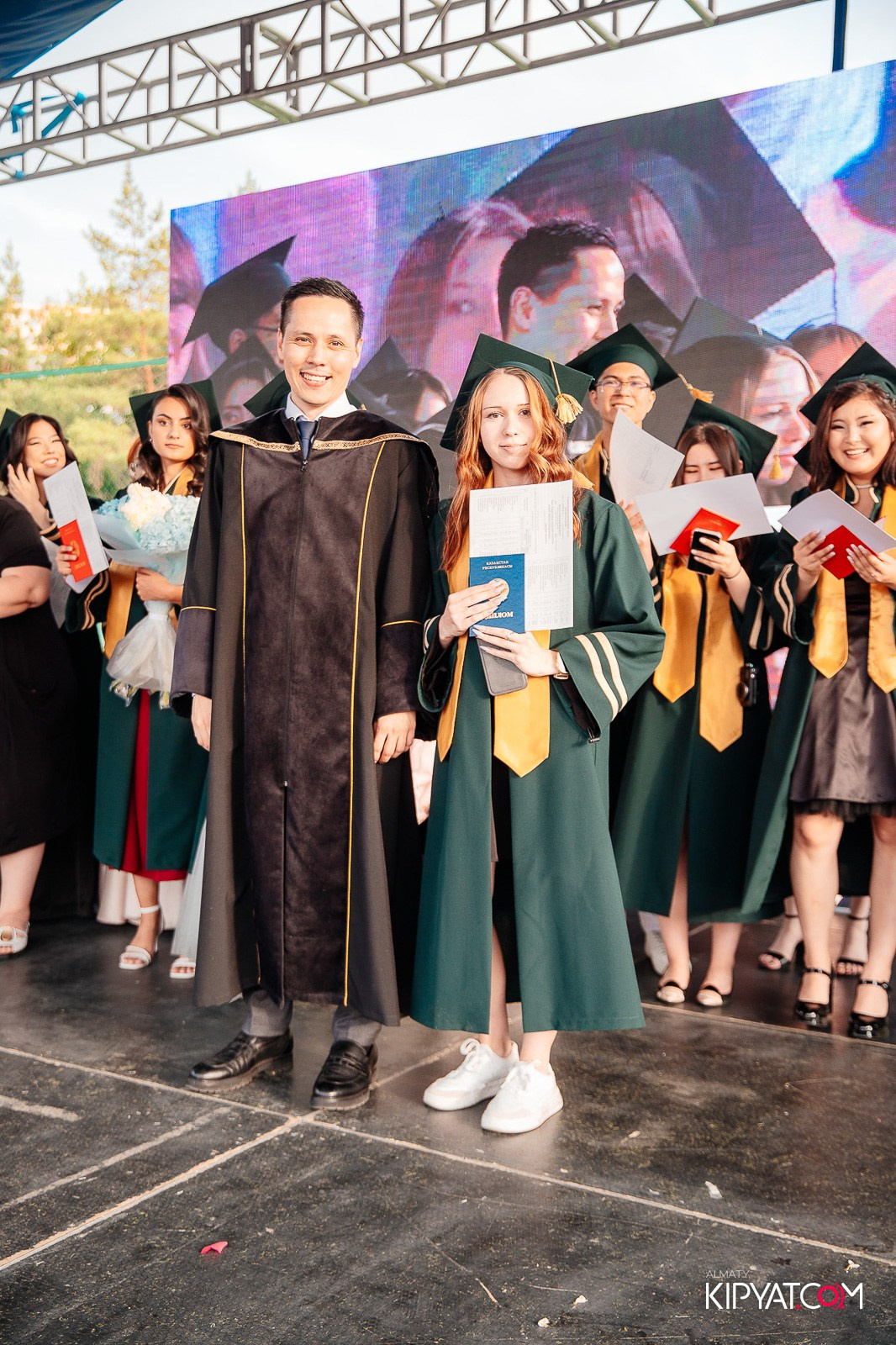 ВРУЧЕНИЕ ДИПЛОМОВ — НАРХОЗ КОЛЛЕДЖ. Part 3. КИПЯТКОМ АЛМАТЫ!