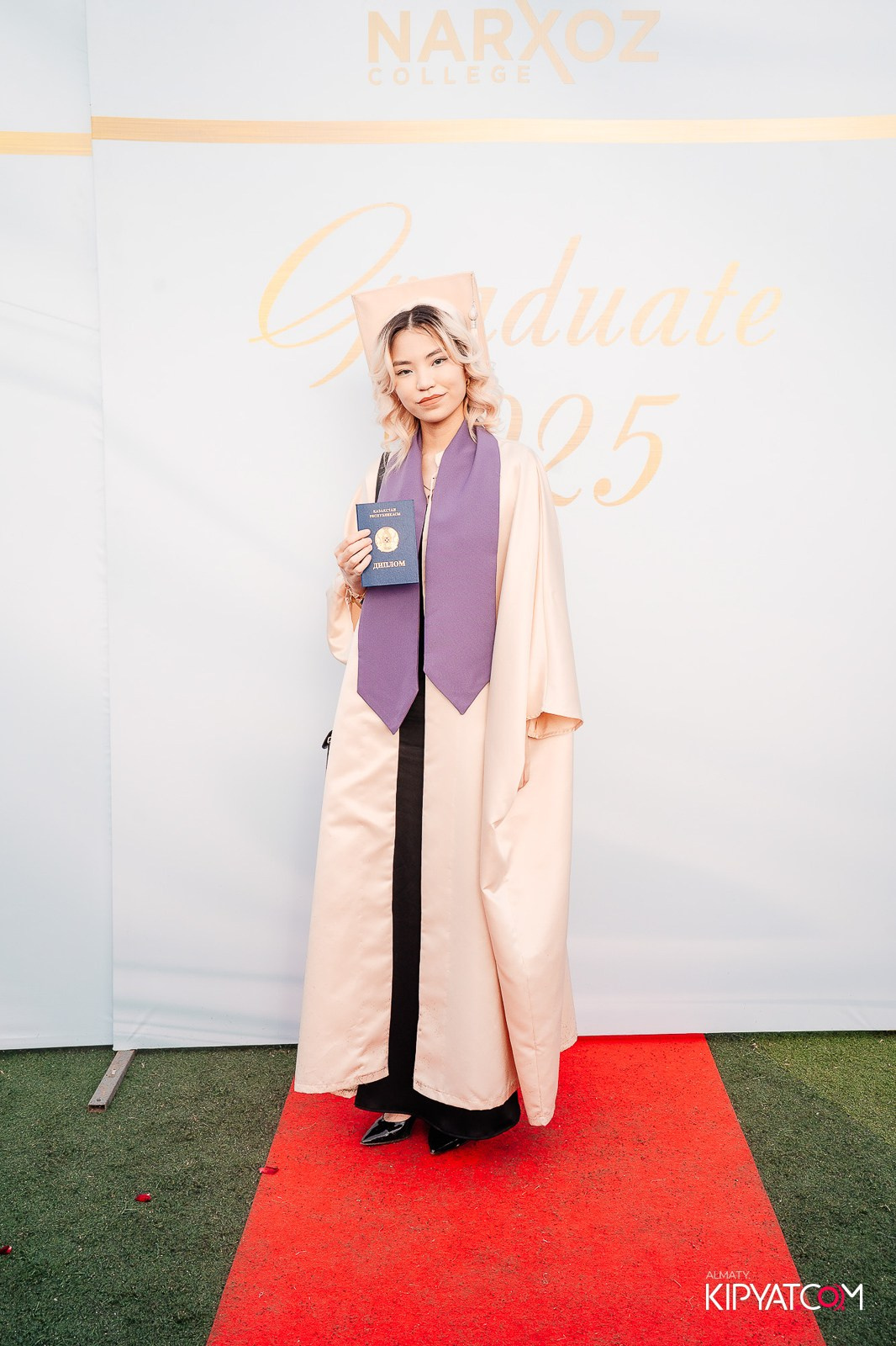 ВРУЧЕНИЕ ДИПЛОМОВ — НАРХОЗ КОЛЛЕДЖ. Part 1. КИПЯТКОМ АЛМАТЫ!