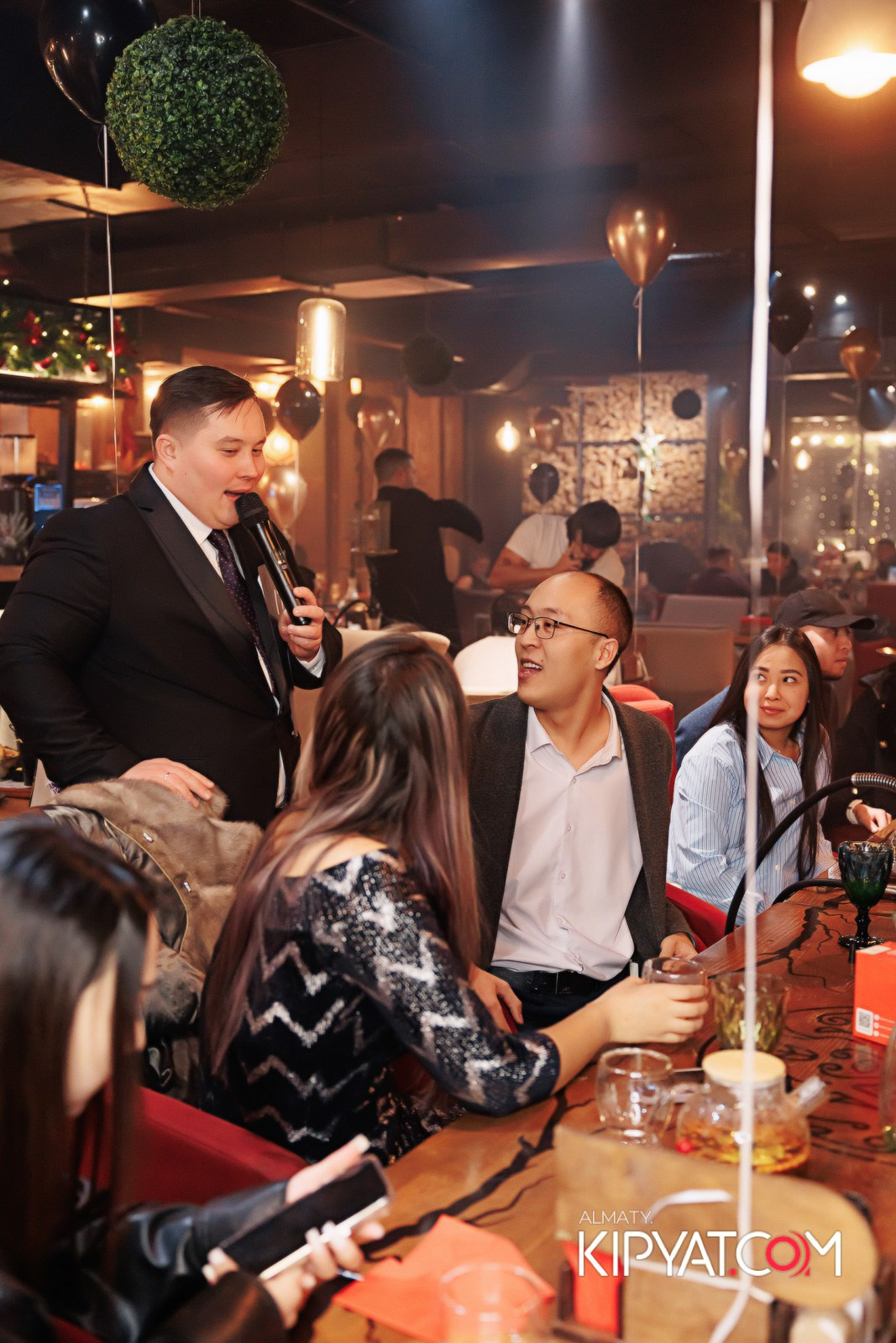 MYATA LOUNGE НА МЕНДИКУЛОВА 6 ЛЕТ. КИПЯТКОМ АЛМАТЫ!