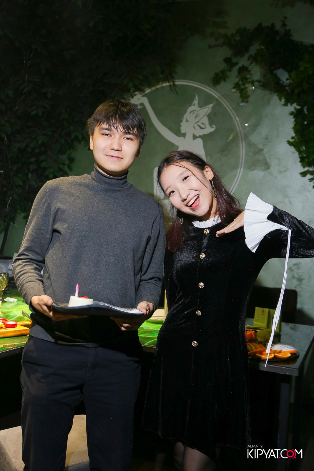 УХО И МЕДВЕДЬ НА САИНА. КИПЯТКОМ АЛМАТЫ! Фотосъемка мероприятий в Алматы