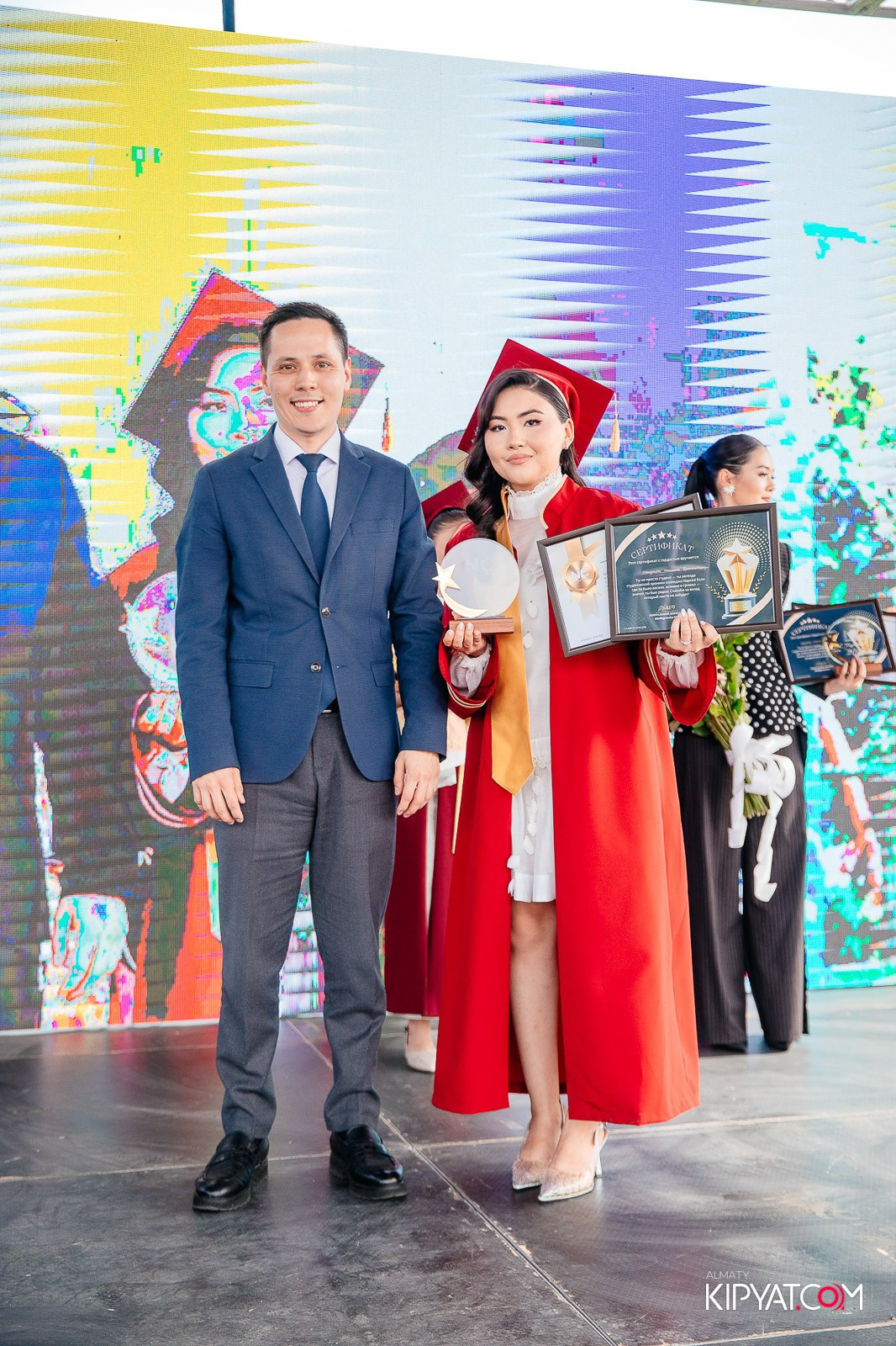 ВРУЧЕНИЕ ДИПЛОМОВ — НАРХОЗ КОЛЛЕДЖ. Part 4. КИПЯТКОМ АЛМАТЫ!