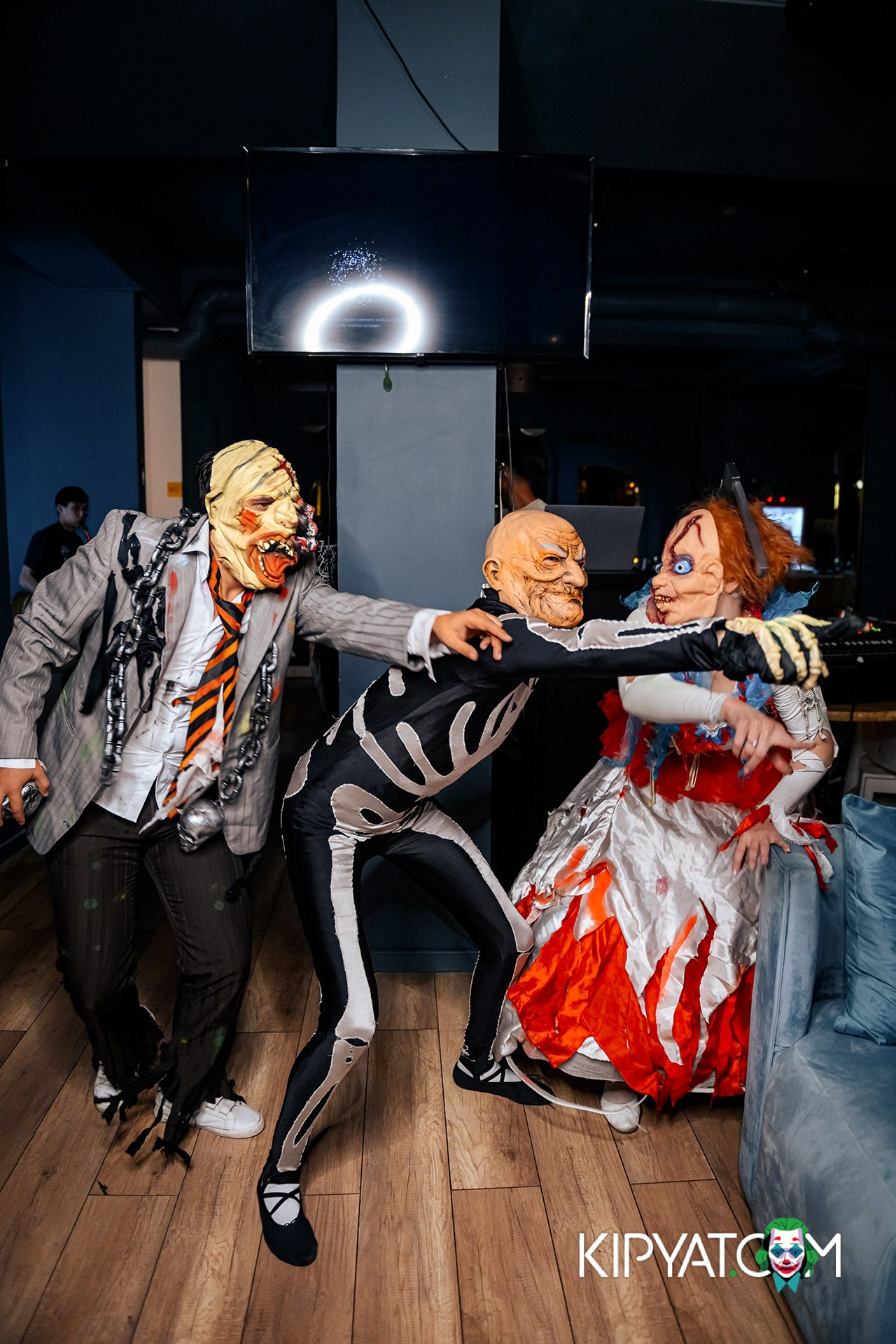 LOKO BAR. КИПЯТКОМ АЛМАТЫ!