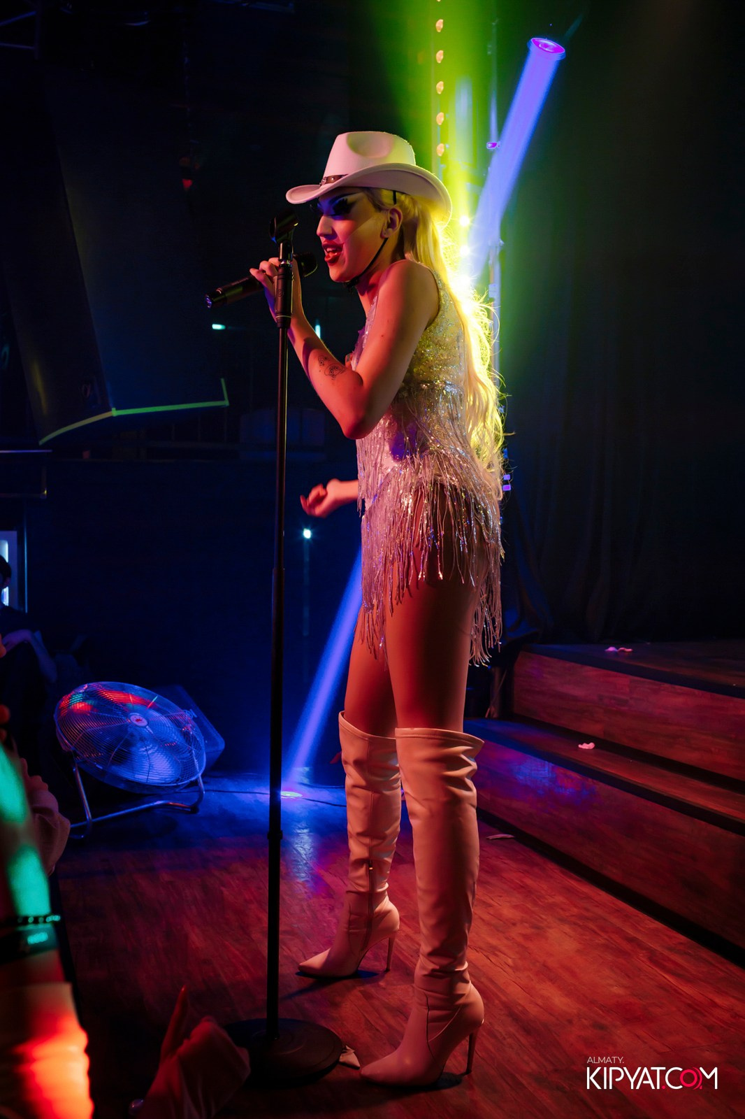 НОЧНОЙ КЛУБ ICON. КИПЯТКОМ АЛМАТЫ!