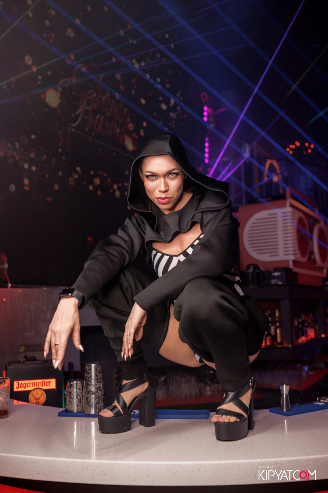 SANTA RAVE В НОЧНОМ КЛУБЕ SANTA BARBARA. КИПЯТКОМ АЛМАТЫ!