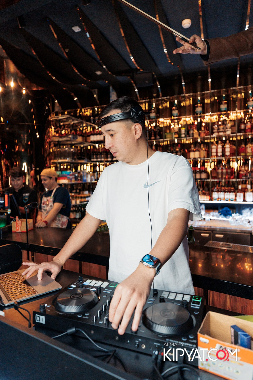 MOOD KARAOKE & TERRACE. КИПЯТКОМ АЛМАТЫ!