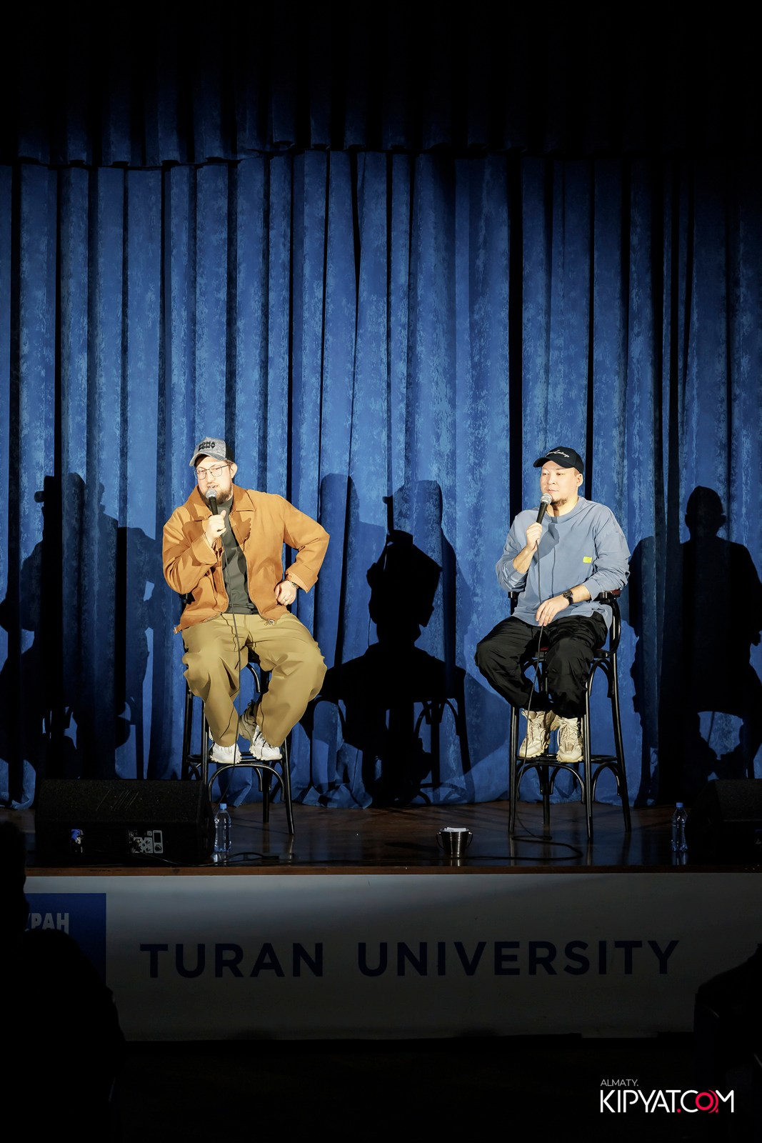 ИМПРОВИЗАЦИОННОЕ STAND UP ШОУ. КИПЯТКОМ АЛМАТЫ! Фотосъемка мероприятий в Алматы