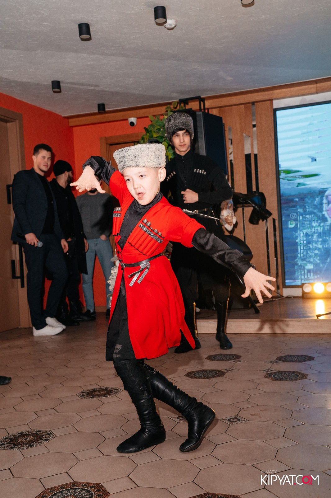 MODI RESTORANCHIK. КИПЯТКОМ АЛМАТЫ!