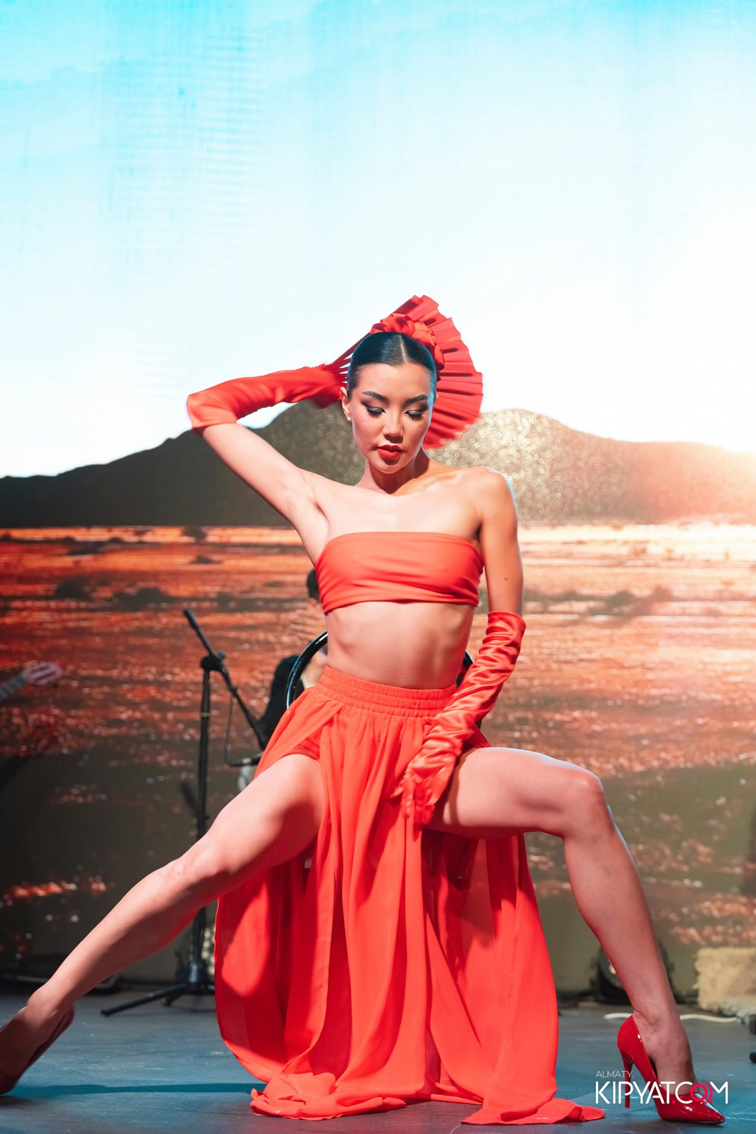 QUEEN. КИПЯТКОМ АЛМАТЫ!