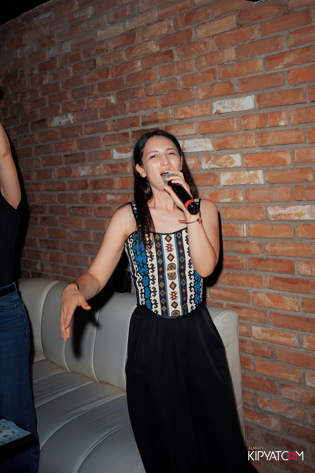 МУЗЫКАЛЬНОЕ ЛОТО В HIT RETRO. КИПЯТКОМ АЛМАТЫ!