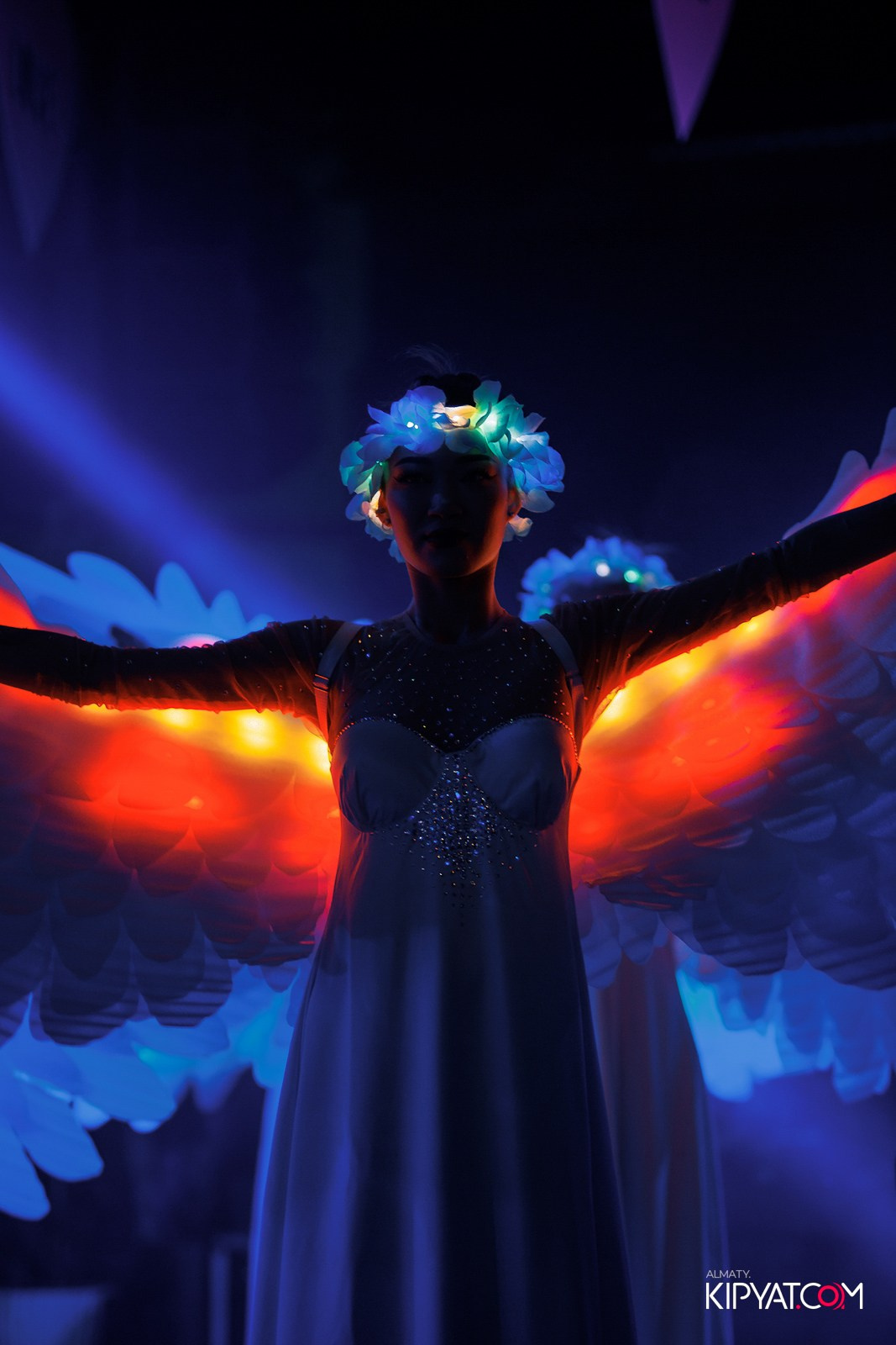 FRIENDS BAR & TERRACE. КИПЯТКОМ АЛМАТЫ!