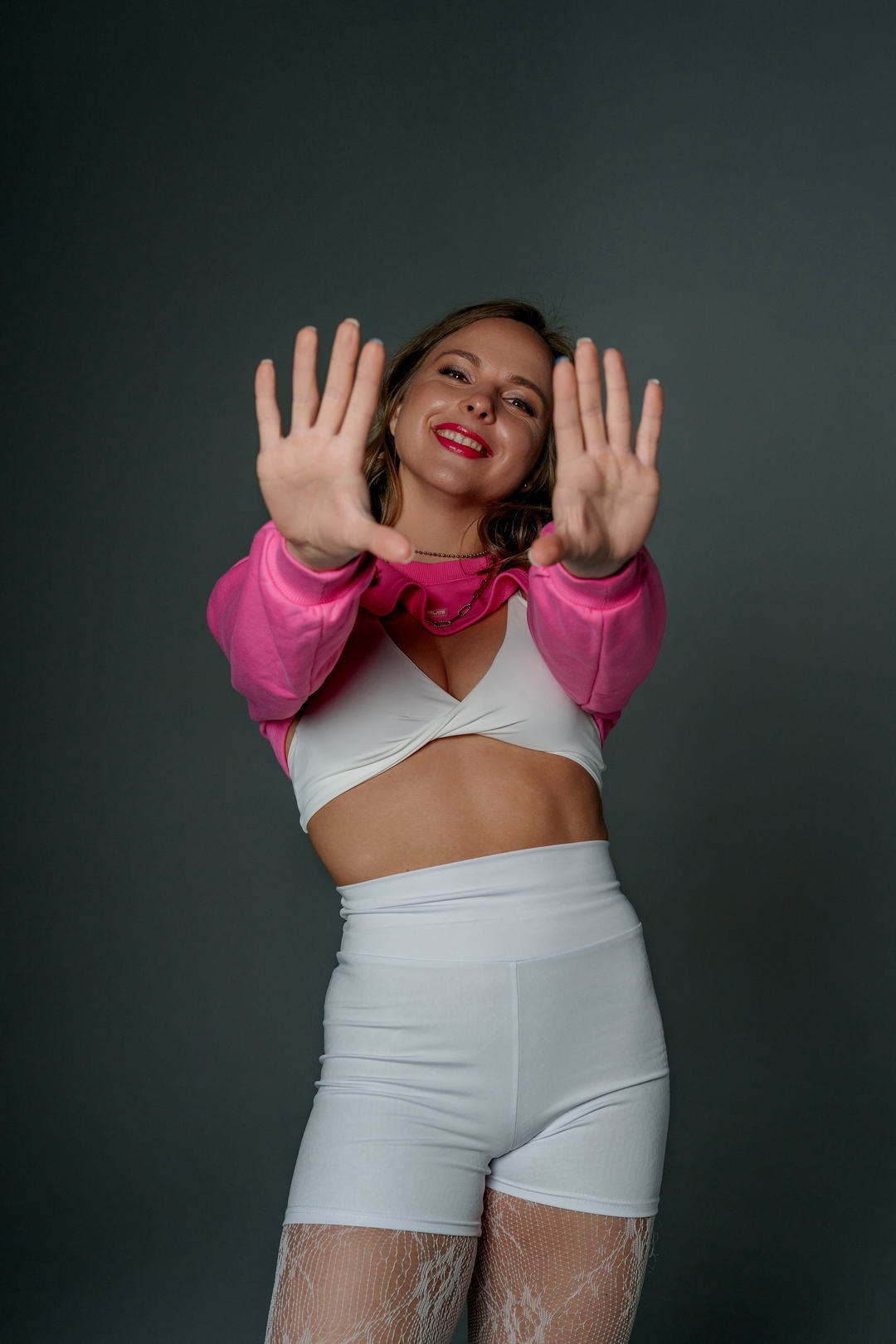 Студийная фотосессия для женщин в Геленджике — фотограф Жанна Шестопалова