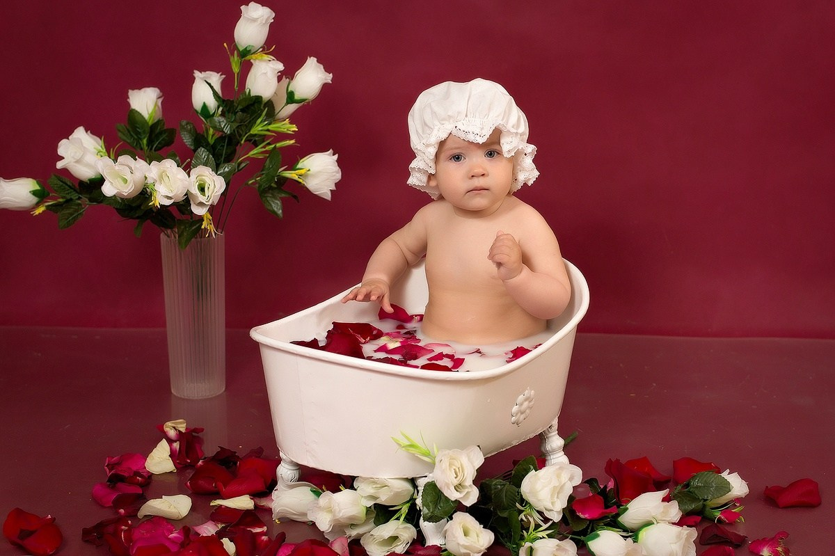 Молочные ванны. Выпускные альбомы в Тутаеве.Захарова Лариса