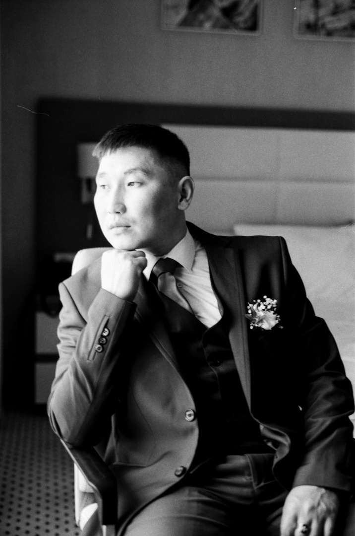 Чингис + Менди (пленка). Фотограф Айдын Седип в Кызыле