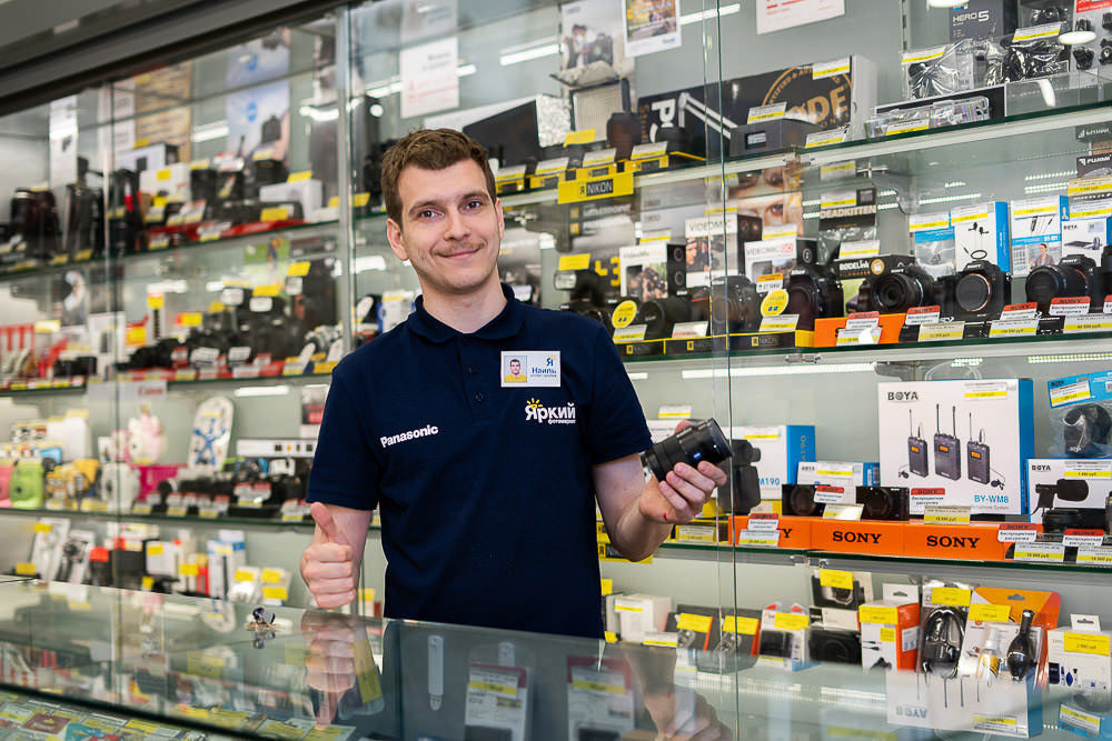 Съёмка для багетной мастерской. Антон Роук—фотография для бизнеса