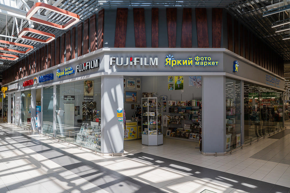 Съёмка для багетной мастерской. Антон Роук—фотография для бизнеса