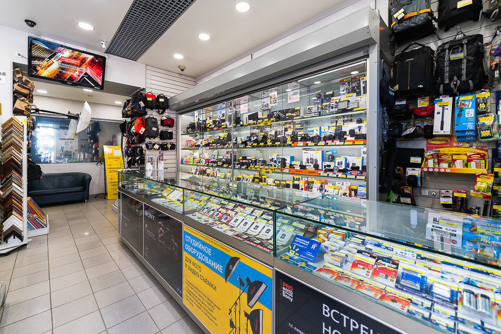 Съёмка для багетной мастерской. Антон Роук—фотография для бизнеса