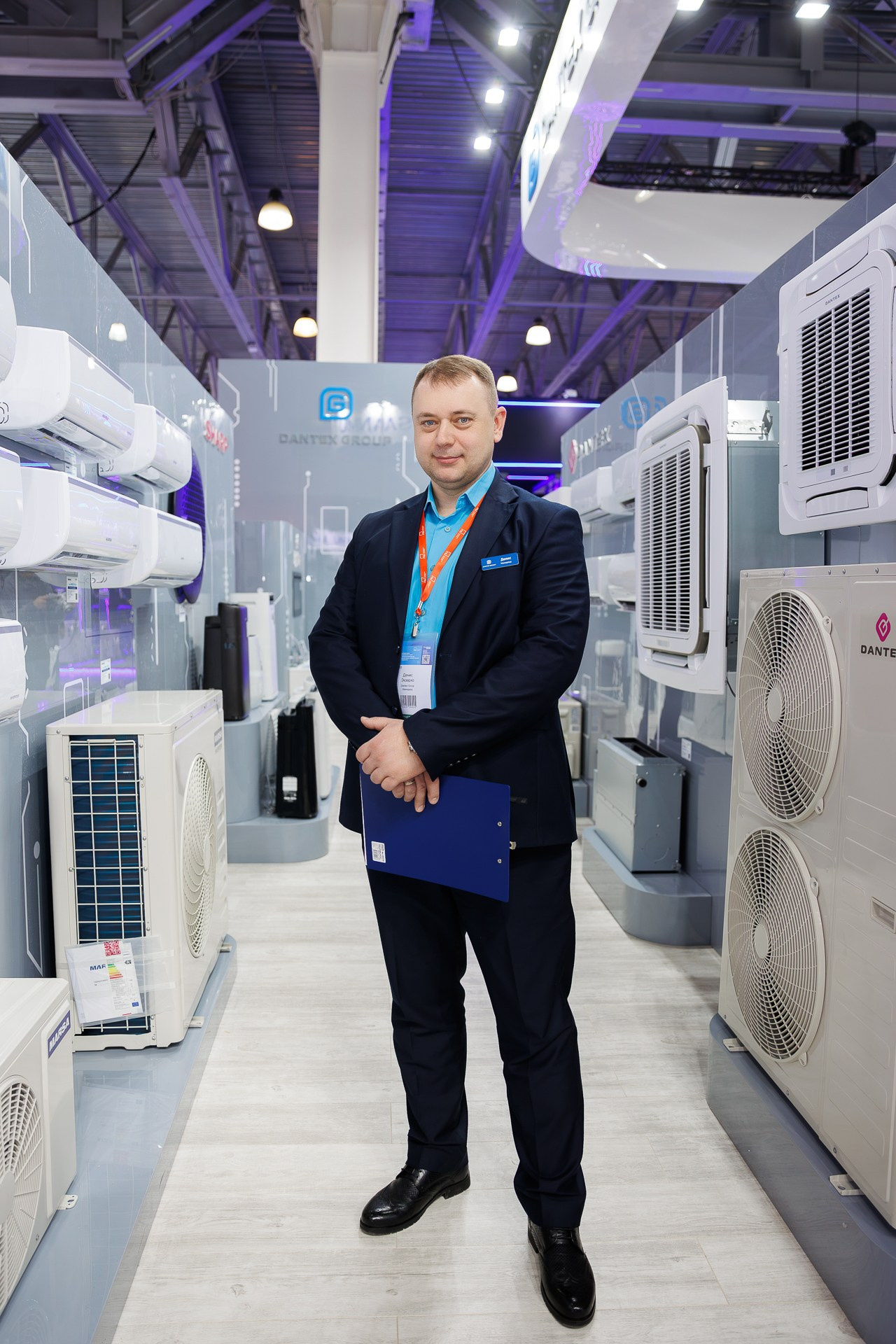 Выставка DANTEX. Фотосъёмка для бизнеса — предметное фото, репортаж с мероприятий, портреты людей, съёмка интерьера и экстерьера