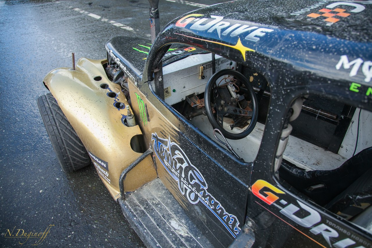 Nissan Nissmo Drive. Профессиональный фотограф Дугинов Николай | Екатеринбург