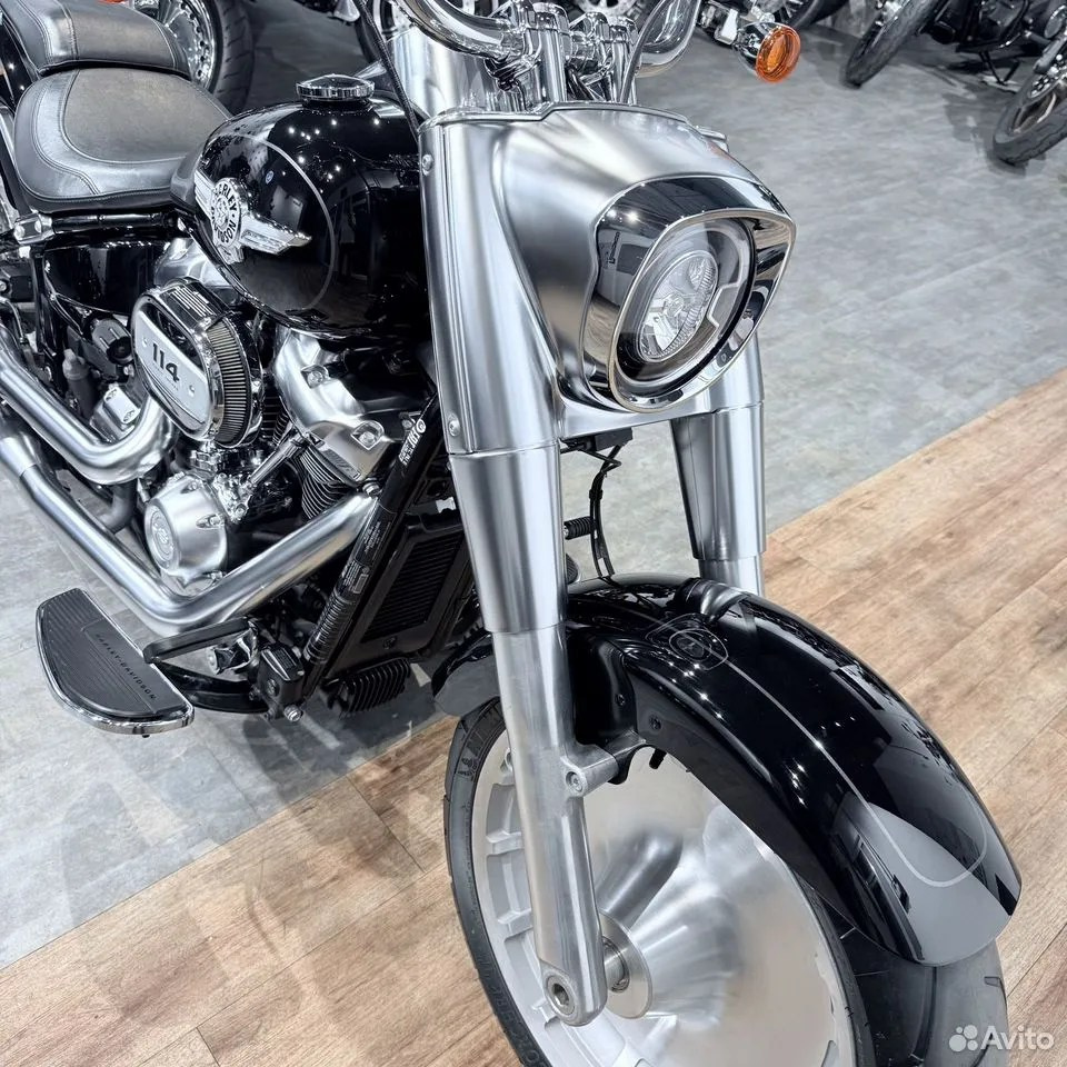 2018 Fat Boy 114 АВS Vivid Вlаck. Hello Davidson, Москва. Только хорошие мотоциклы…