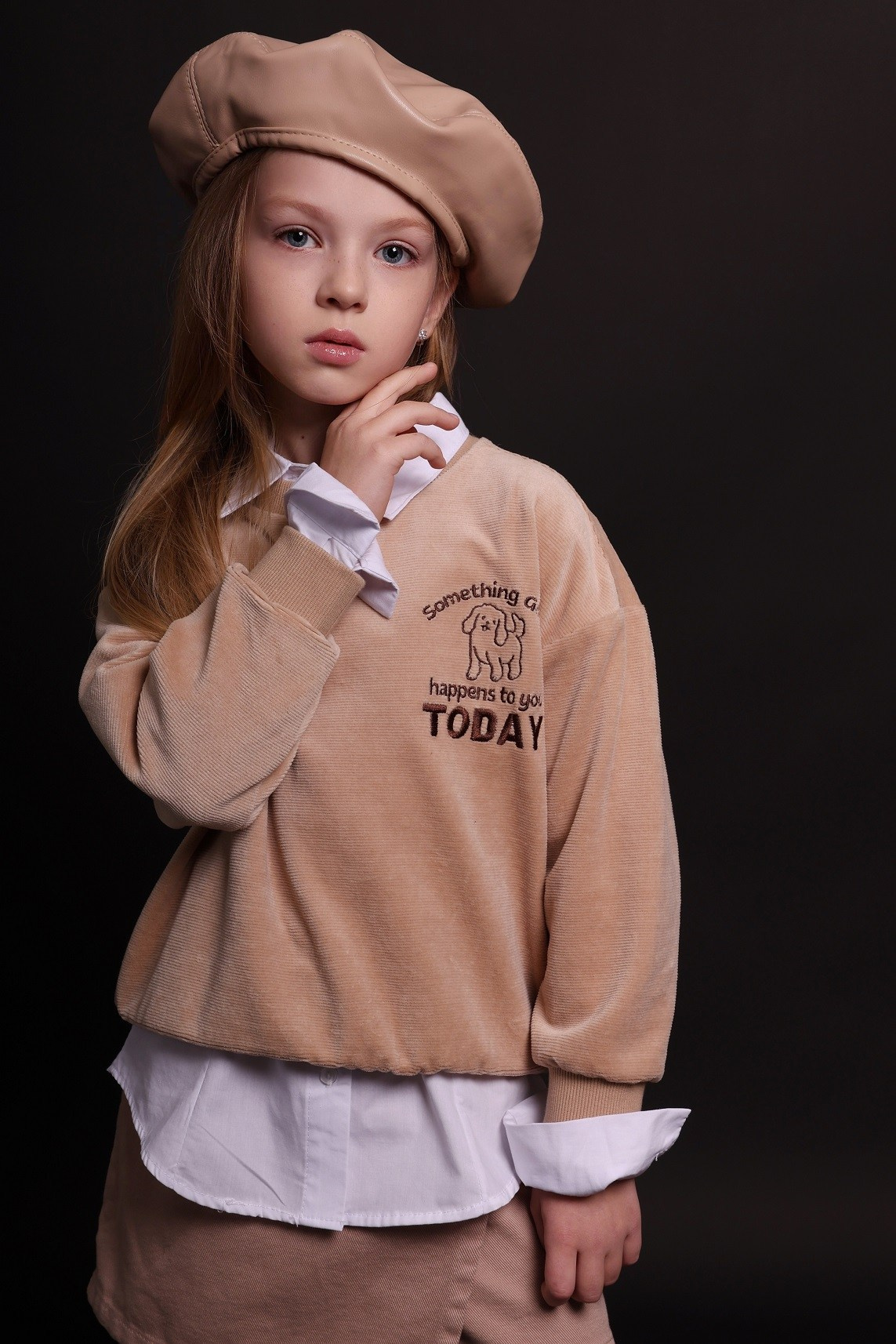 Вероника Порецкова. Съёмка одежды для маркетплейсов и брендов Morozova Production