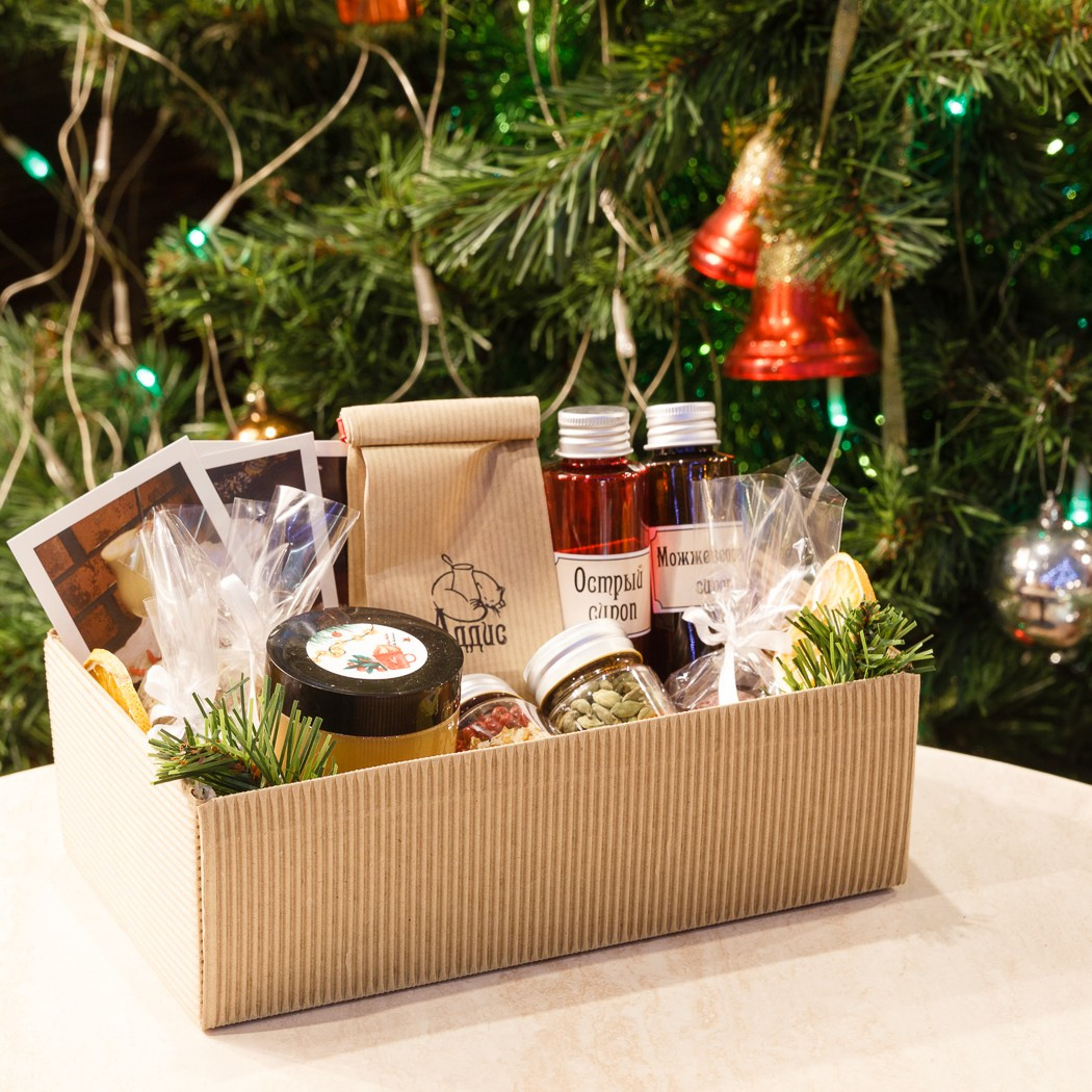 Фотосъёмка новогодних подарков для кафе Addis. Профессиональный фотограф в Санкт-Петербурге. Сергей Пушкин