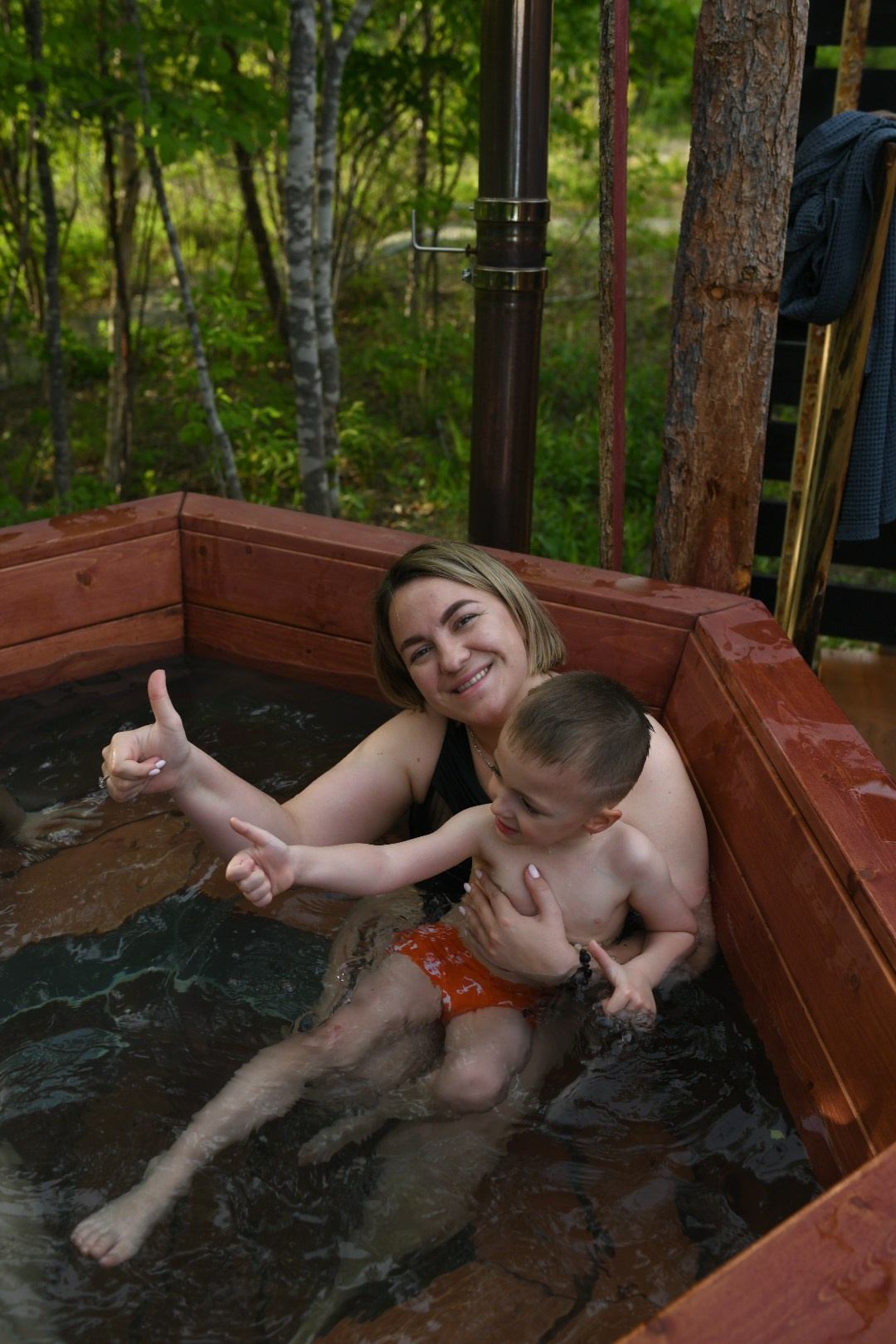 Баня фото. Вгости. Посуточная аренда дома во Владивостоке, баня с чаном. Теплый бассейн, геокупол. Аренда дома во Владивостоке, Надеждинском районе