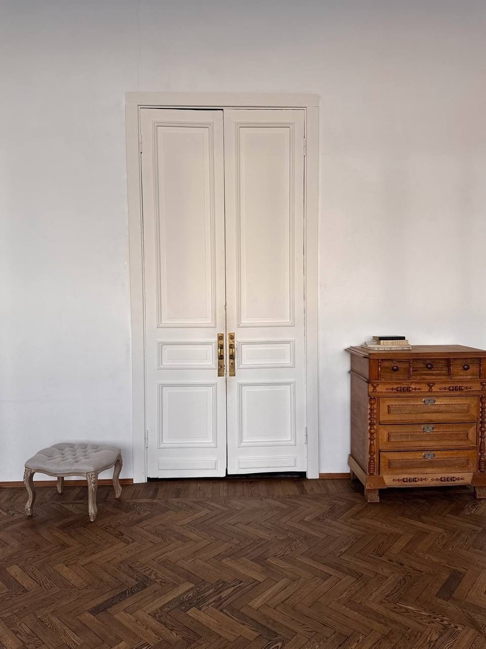 Минималистичные студии и циклорамы. Свадебный и студийный фотограф в Нижнем Новгороде