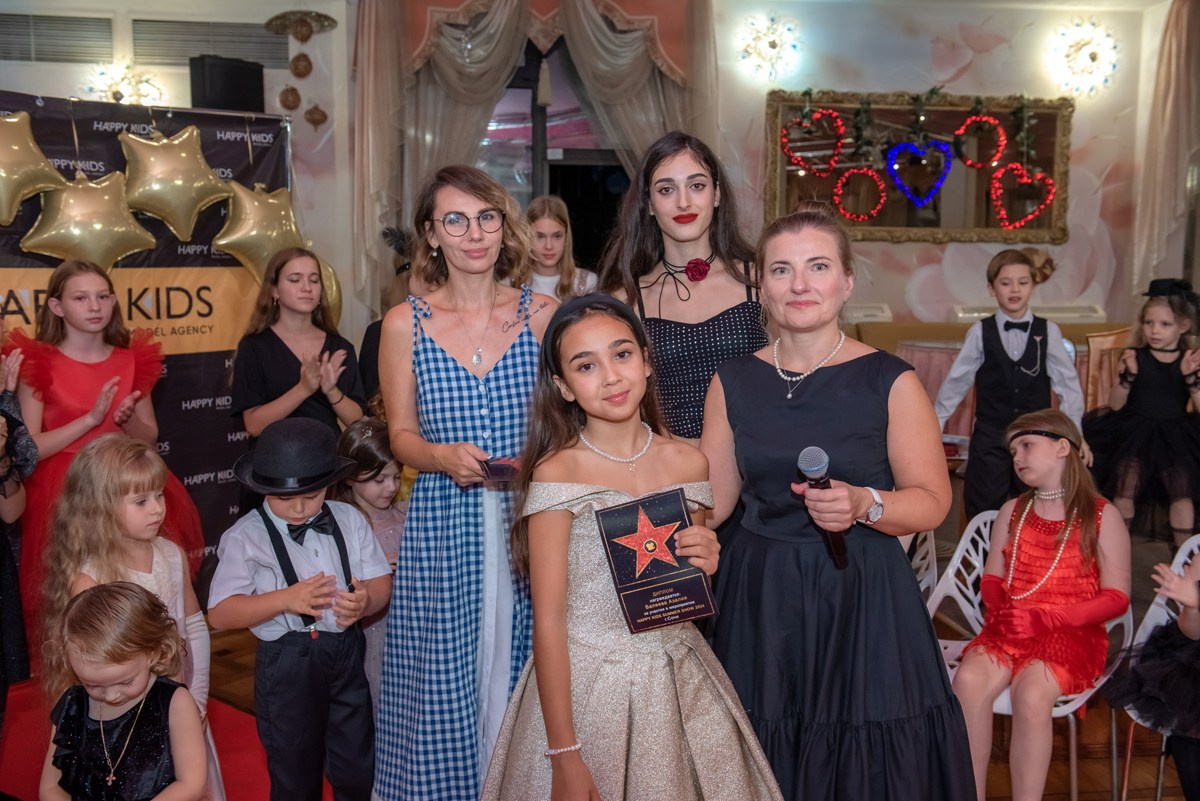 HAPPYkids дефиле санаторий Октябрьский. Семейный и коммерческий фотограф в Сочи Александр Бодунов
