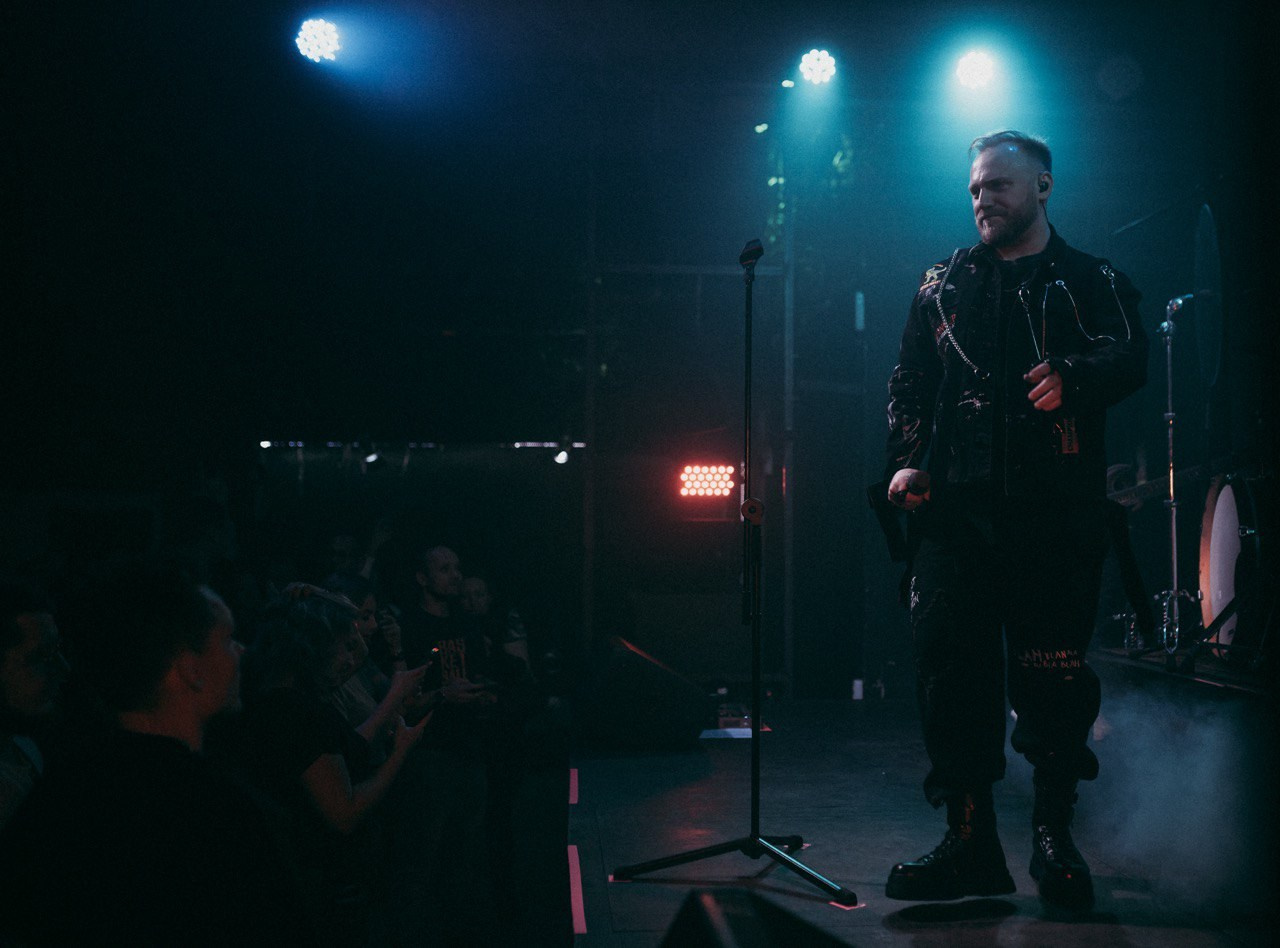 IOSTRA.BAND. Стилист Анастасия Шевченко