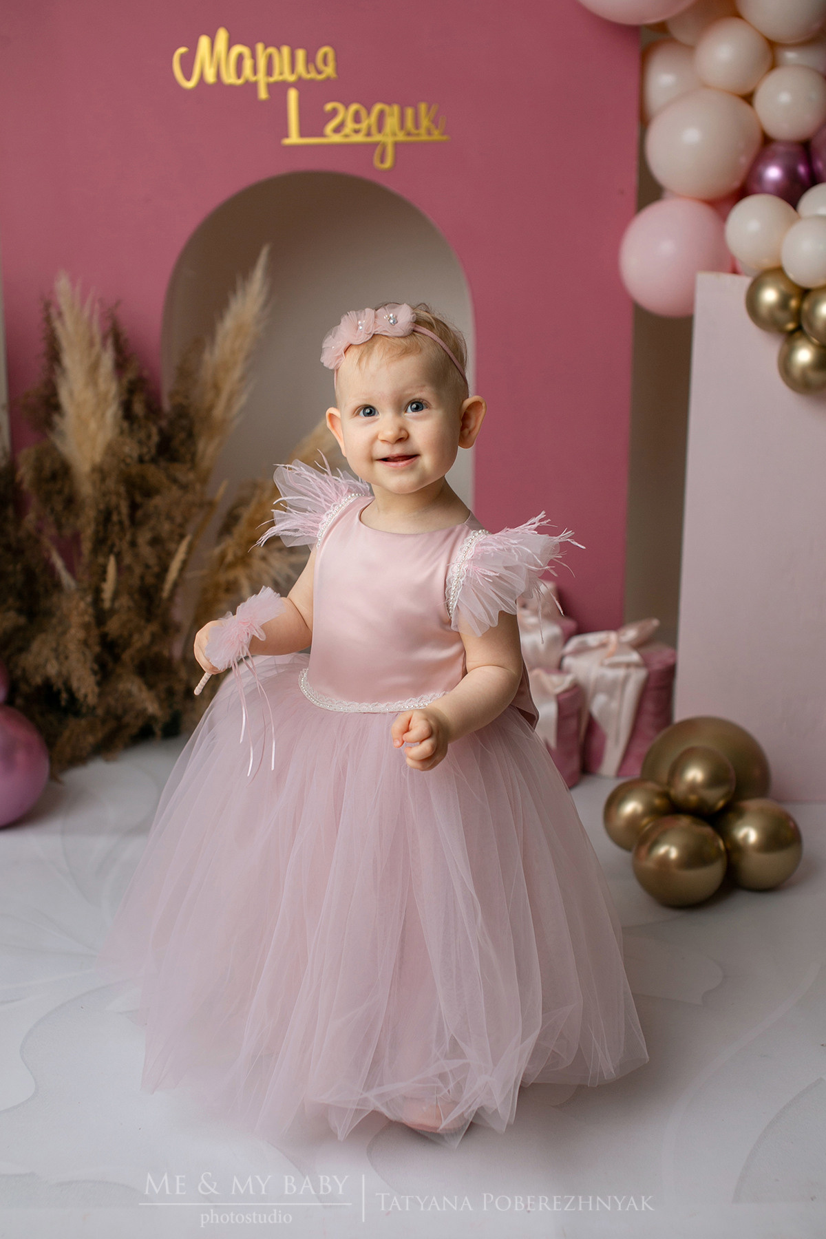 Годик Машеньке. Фотограф новорожденных во Владивостоке Татьяна Побережняк