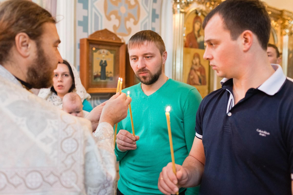 КРЕЩЕНИЕ ЕСЕНИИ И ВАСИЛИСЫ. Семейный фотограф новорождённых в Серпухове Юлия Новикова +79637785957